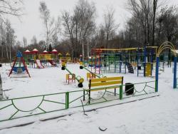 park-kirova-detskaya-ploshchadka-1-696x522_h.jpg